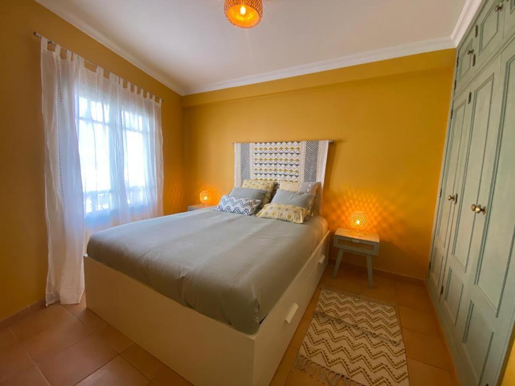 Apartamento Santiago タヴィラ エクステリア 写真